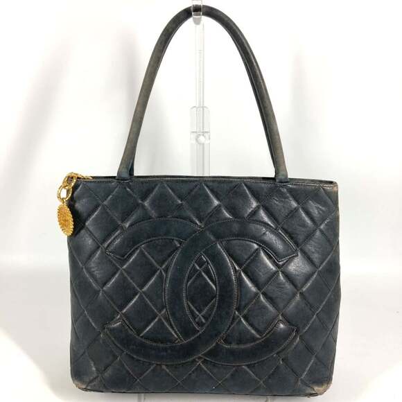 CHANEL Handbags - CHANEL A01804 CC Coco Mark Logo Reissue Tote Handbag Shoulder Bag Leather for...